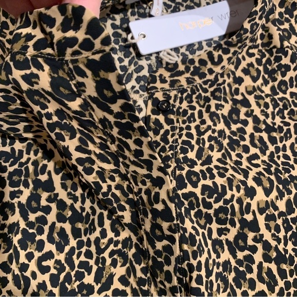 Harper Wren Women’s Animal Print Cheetah Tunic Top Size Small - Picture 3 of 11